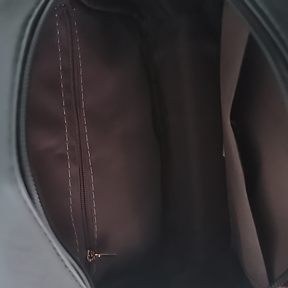 CAT BACKPACK BLACK - Picture 2 of 4